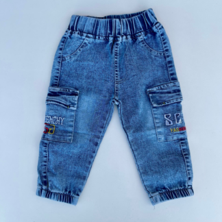 Jeans Cargo Niño Elasticado con Bolsillos Laterales | Remate Talla 1 Año